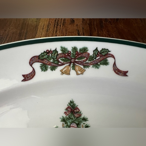 Johnson Brothers serving platter “Victorian Christmas” - Picture 2 of 6